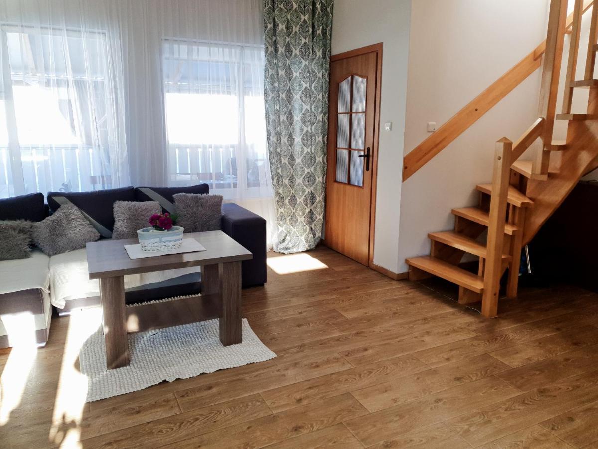 Apartament Deja Vu-Bieszczady Ustrzyki Dolne Ngoại thất bức ảnh